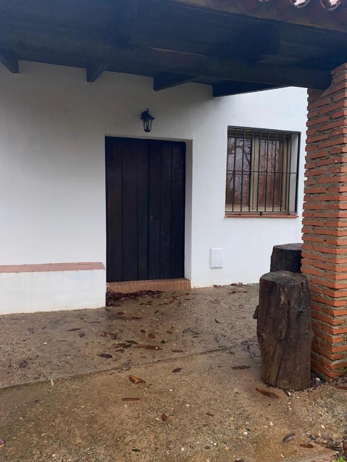 Viviendas Rurales Del Robledo Castano de Robledo Exterior photo